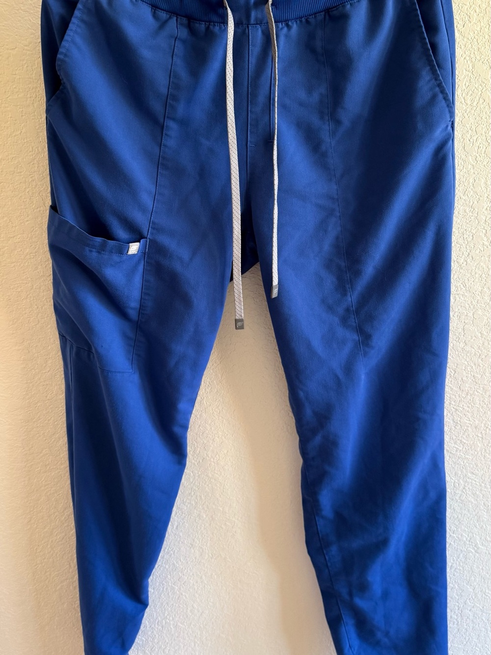Fabletics Scrub Pants – Royal Blue – Medium Tall 💙